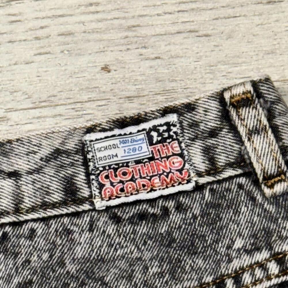 EUC The Clothing Academy 80s Vintage Black Acid Wash Denim Skirt Size 28 - Picture 6 of 6
